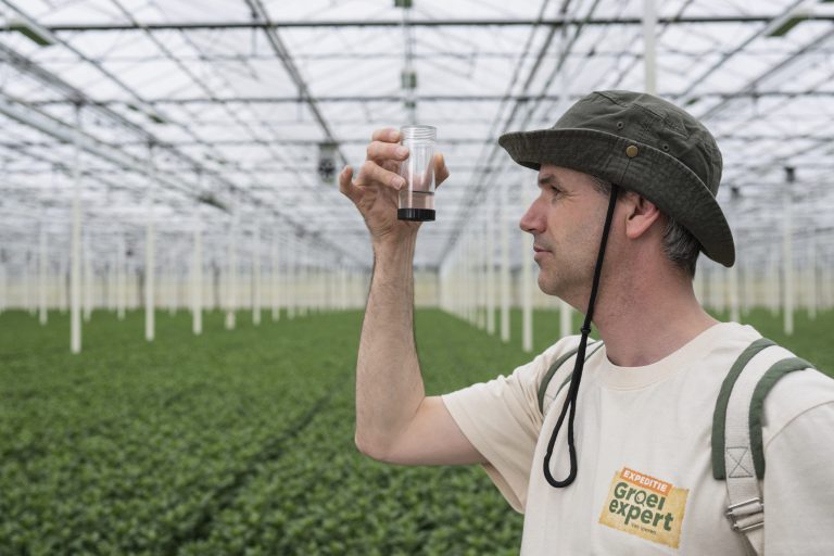 Afbeelding Podcast | hoe we samen zorgen voor een schone kas