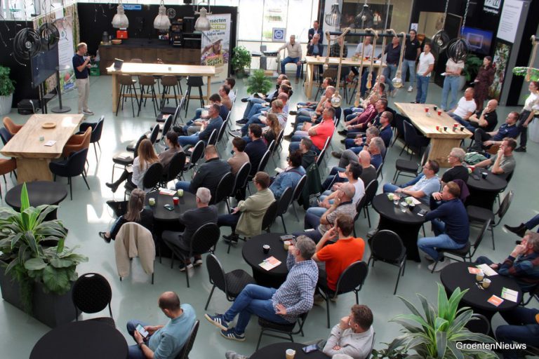 Afbeelding Nesi vervelende vegetariër voor tomatenteler