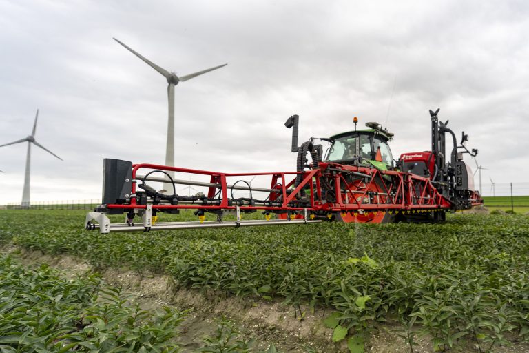 Afbeelding Video | SKAi spotsprayer in de lelieteelt